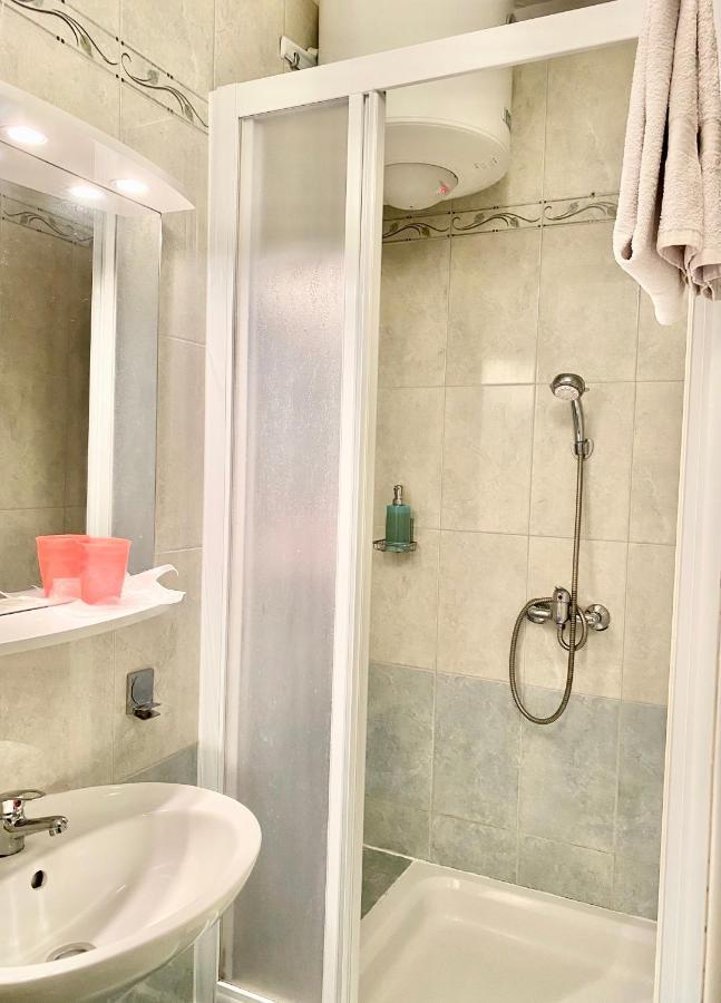 Arbium Classic Barbat na Rabu Extérieur photo